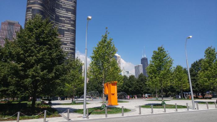 Esta guía te ayudará a encontrar aparcamiento en el Navy Pier, facilitando la visita a Polk Bros. Park