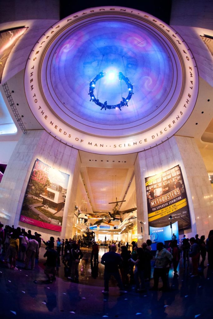 Visiting the Museum of Science and Industry includes free days Your