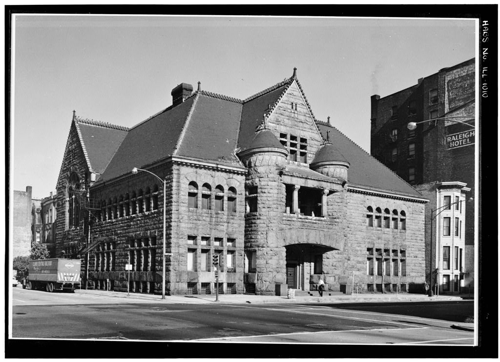 Chicago Historical Society designed by Henry Ives Cobb