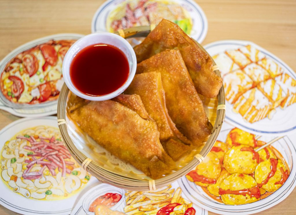 Ken Kee celebrates the bold flavors and bright vibe of 1950s Hong Kong 2